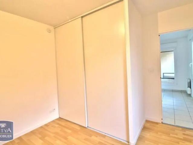 Appartement à louer 2 pièces 41.9m²