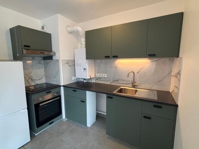 Appartement à louer 2 pièces 42 m