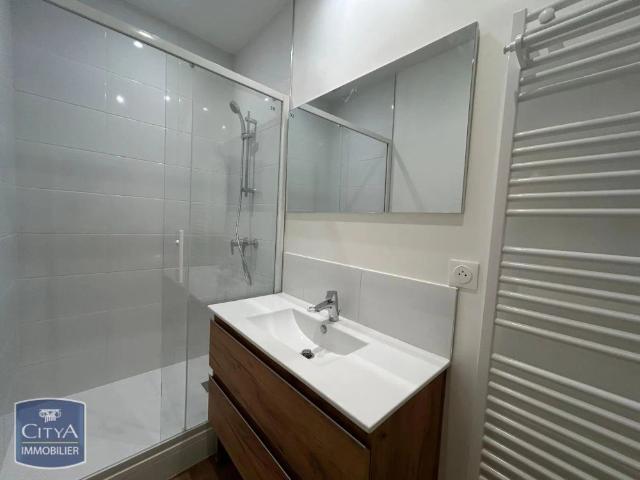 Appartement à louer 2 pièces 42.13m²