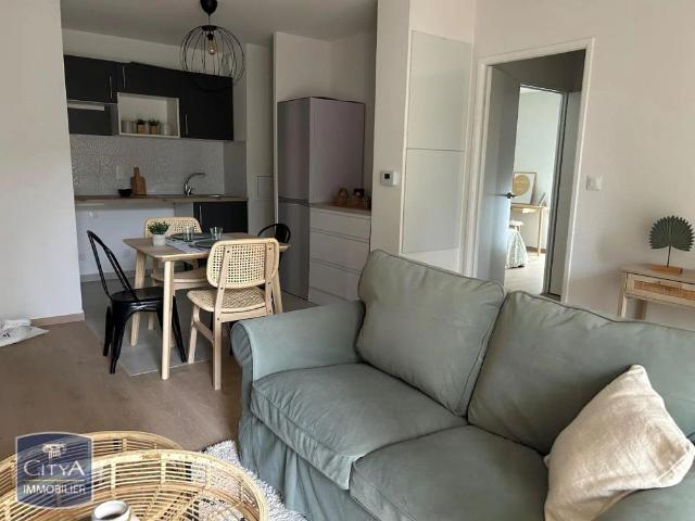 Appartement à louer 2 pièces 42.27m²