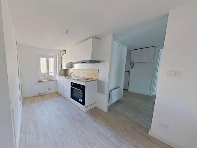 Appartement à louer 2 pièces • 42,30 m2 Lyon 1
