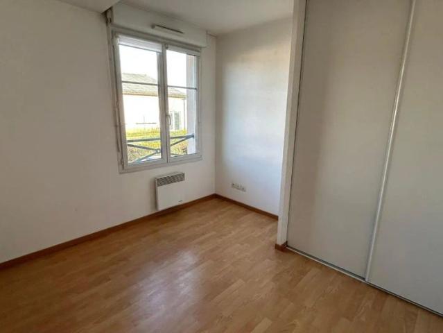 Appartement à louer 2 pièces 42.32m²