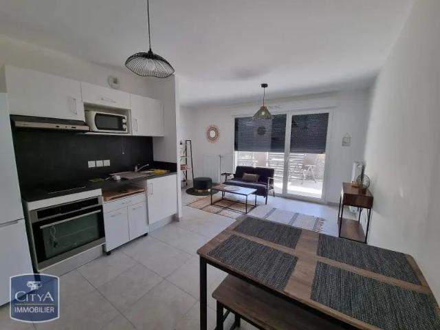 Appartement à louer 2 pièces 42.5m²