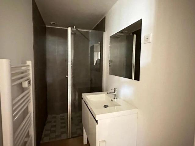 Appartement à louer 2 pièces 42.5m²