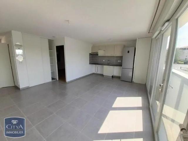 Appartement à louer 2 pièces 42.66m²