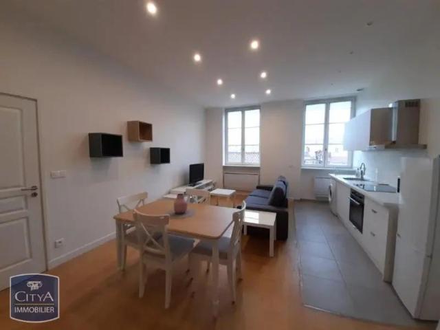 Appartement à louer 2 pièces 42.77m²