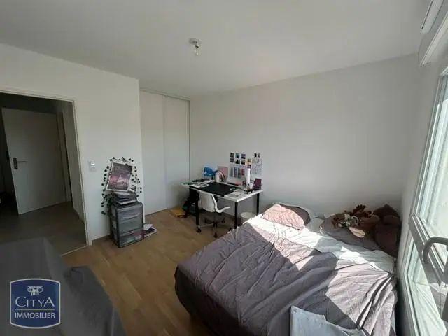 Appartement à louer 2 pièces 42.78m²