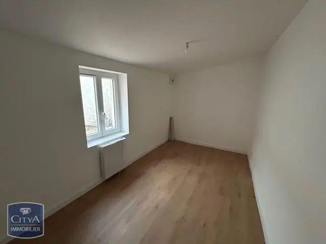 Appartement à louer 2 pièces 42.79m²
