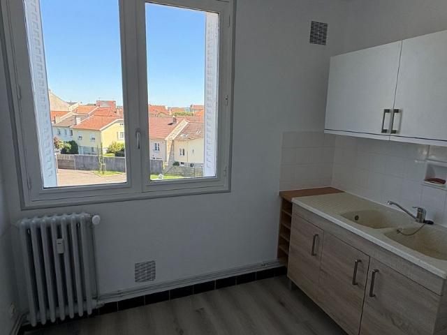 Appartement à louer 2 pièces • 42,81 m2 Limoges