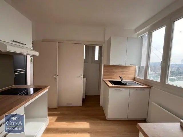 Appartement à louer 2 pièces 42.81m²