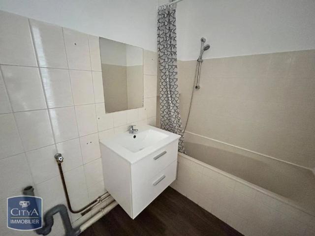 Appartement à louer 2 pièces 42m²