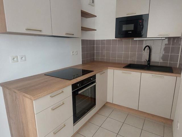 Appartement à louer 2 pièces 43 m