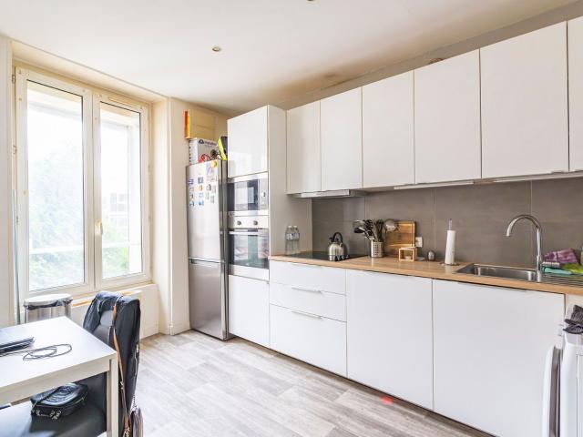Appartement à louer 2 pièces 43 m