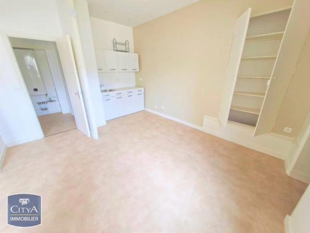 Appartement à louer 2 pièces 43.01m²