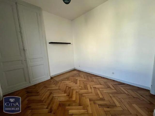 Appartement à louer 2 pièces 43.57m²