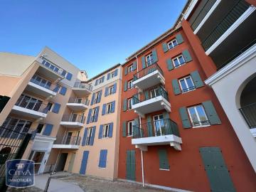 Appartement à louer 2 pièces 43.66m²