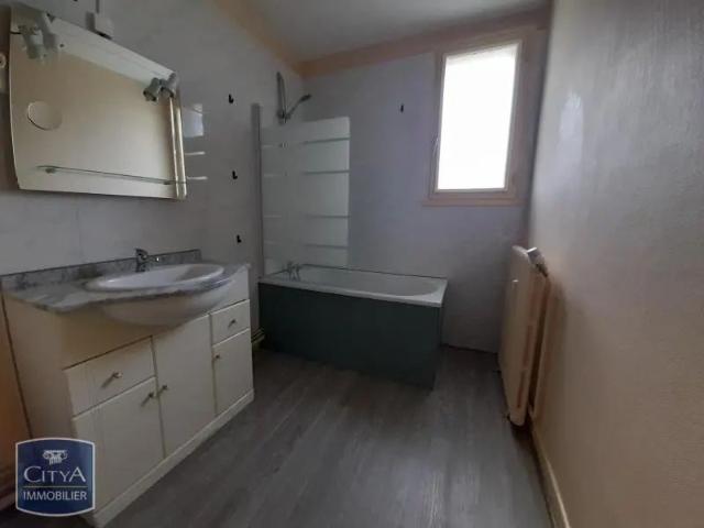 Appartement à louer 2 pièces 43.84m²