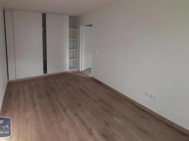 Appartement à louer 2 pièces 43.8m²