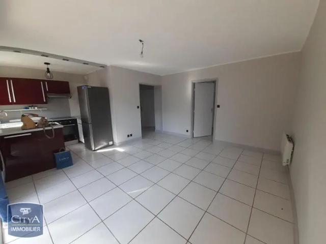 Appartement à louer 2 pièces 43.93m²