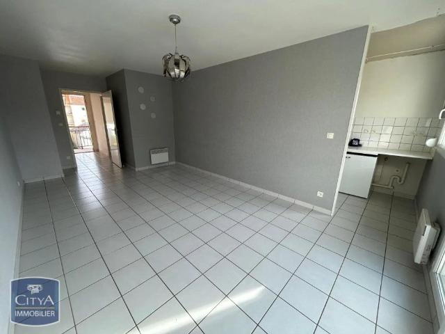 Appartement à louer 2 pièces 43.9m²