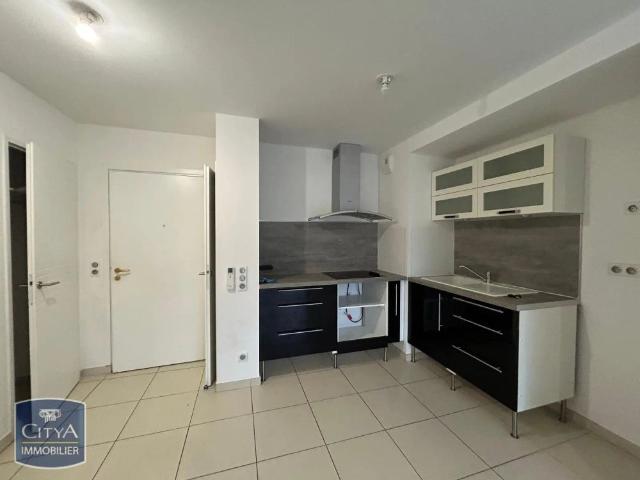 Appartement à louer 2 pièces 43.9m²