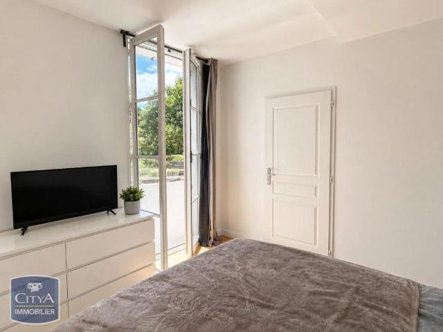 Appartement à louer 2 pièces 54.11m²