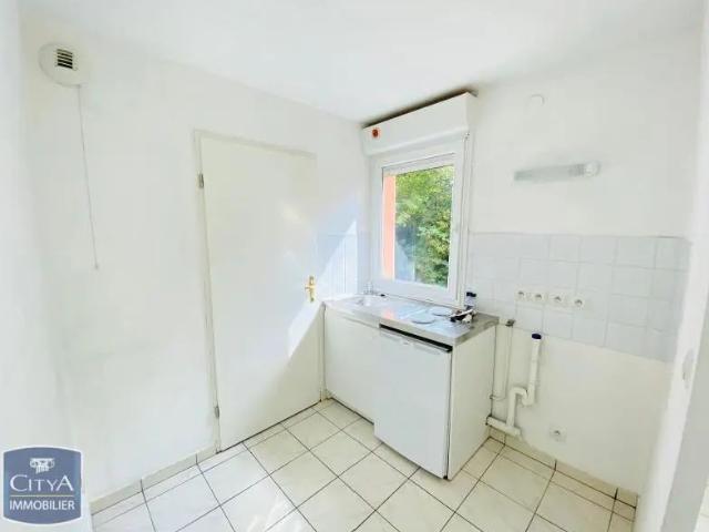 Appartement à louer 2 pièces 54.57m²