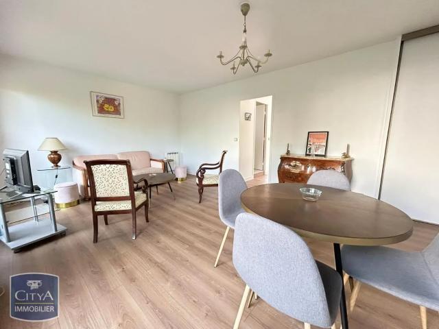 Appartement à louer 2 pièces 55.15m²