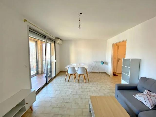 Appartement à louer 2 pièces • 55,48 m 2 Forcalquier