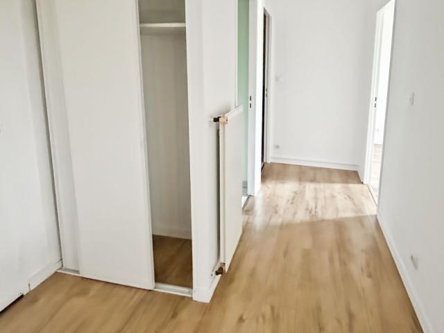 Appartement à louer 2 pièces 55,58 m
