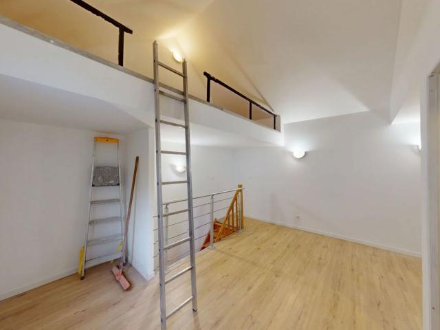 Appartement à louer 2 pièces