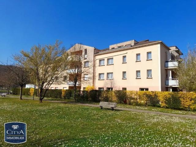 Appartement à louer 2 pièces 56.15m²