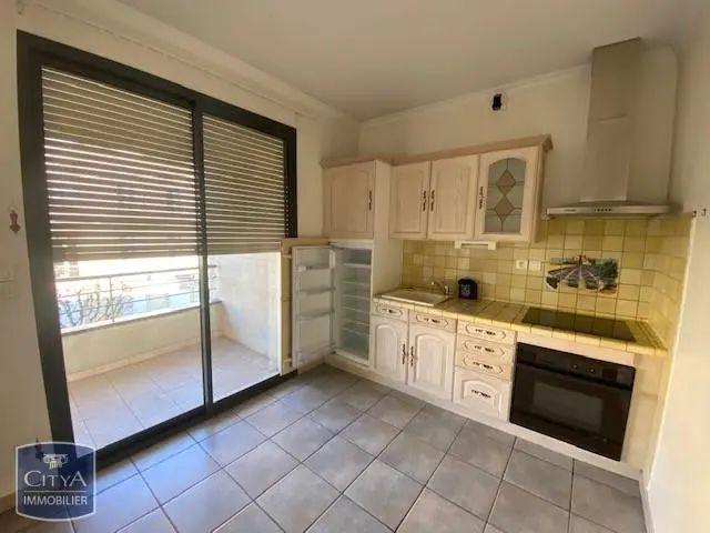 Appartement à louer 2 pièces 56.42m²