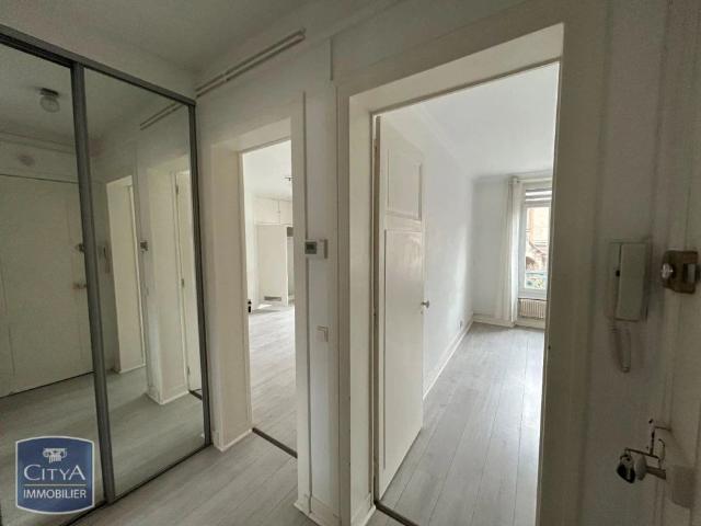 Appartement à louer 2 pièces 56.73m²
