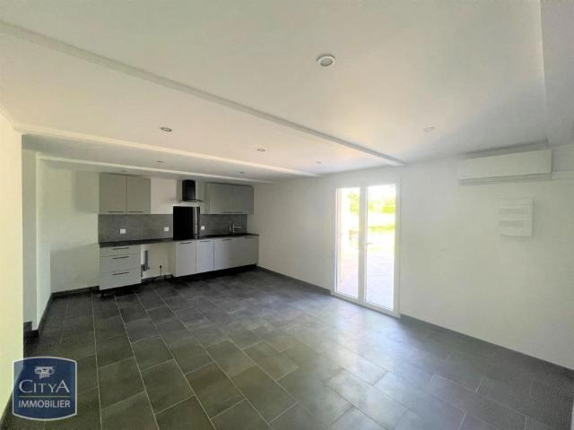 Appartement à louer 2 pièces 57.19m²