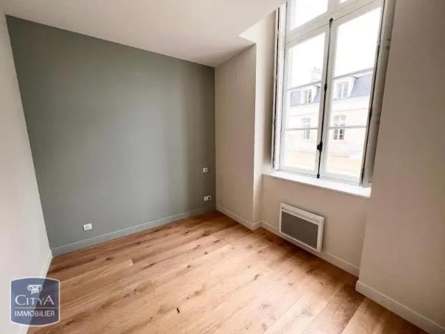 Appartement à louer 2 pièces 57.25m²