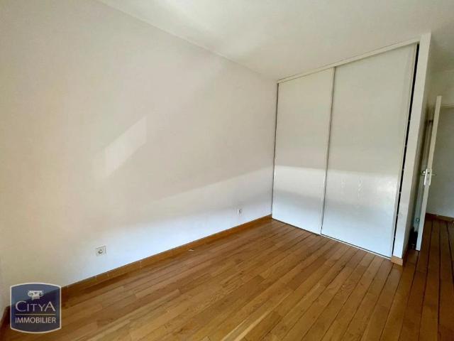 Appartement à louer 2 pièces 57.25m²