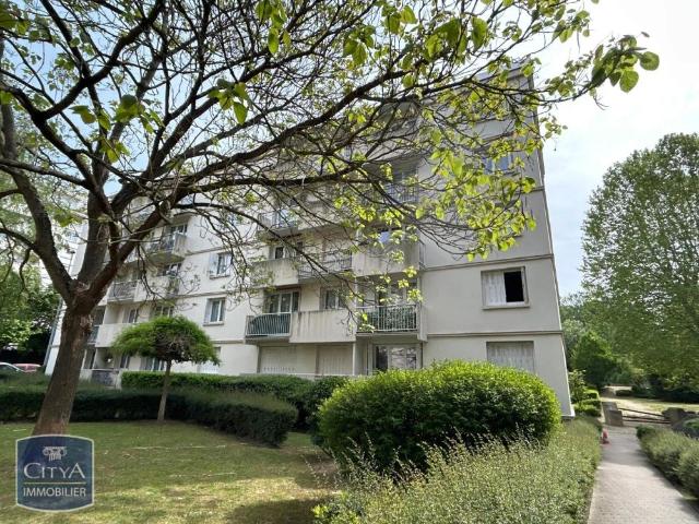 Appartement à louer 2 pièces 57.36m²