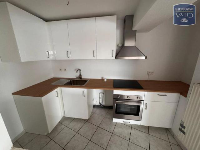 Appartement à louer 2 pièces 57m²