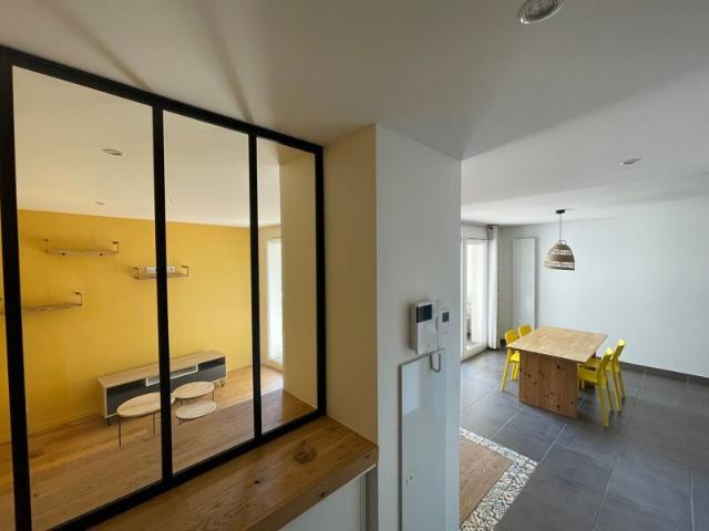 Appartement à louer 2 pièces • 58,34 m2 Cran Gevrier