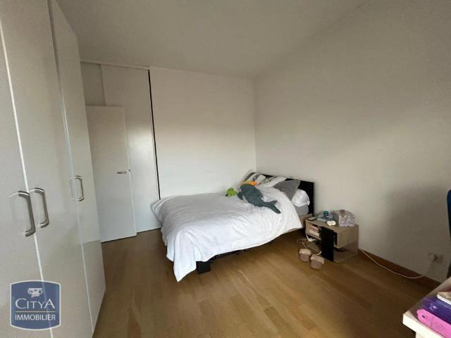 Appartement à louer 2 pièces 58.3m²