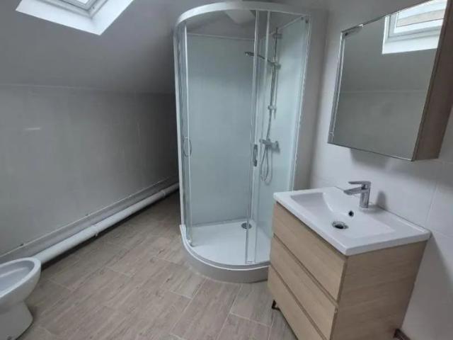 Appartement à louer 2 pièces 58.92m²