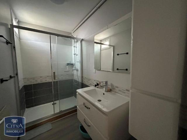 Appartement à louer 2 pièces 58m²