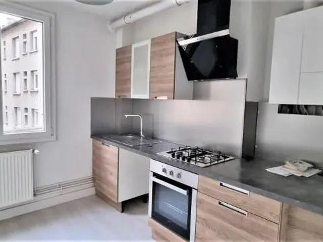 Appartement à louer 2 pièces 59.21m²