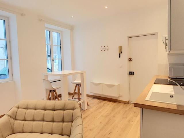 Appartement à louer 2 pièces