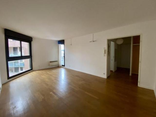 Appartement à louer 2 pièces 50 m²