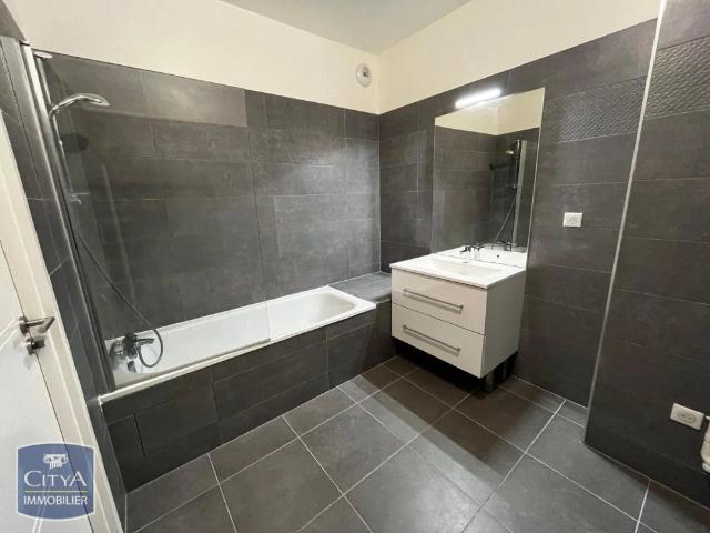Appartement à louer 2 pièces 50.37m²