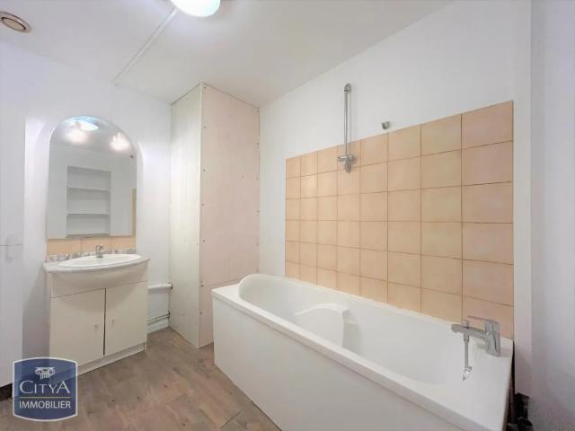 Appartement à louer 2 pièces 50.41m²