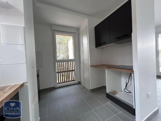 Appartement à louer 2 pièces 50.6m²
