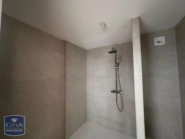 Appartement à louer 2 pièces 50.94m²